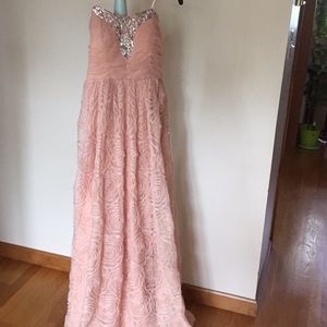 NWT PROM DRESS (Brand: Trixxi)